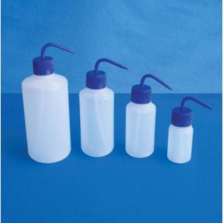 PISSETE / FRASCO LAVADOR SEM GRADUAÇÃO CAPACIDADE 125ML - BICO CURVO